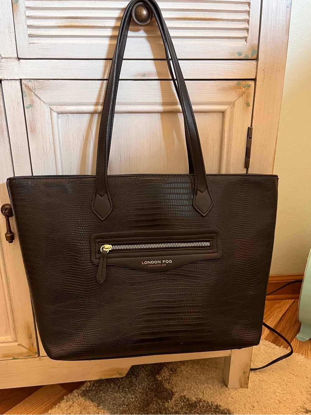 London Fog Black Croc-Embossed Tote Bag Faux Leather